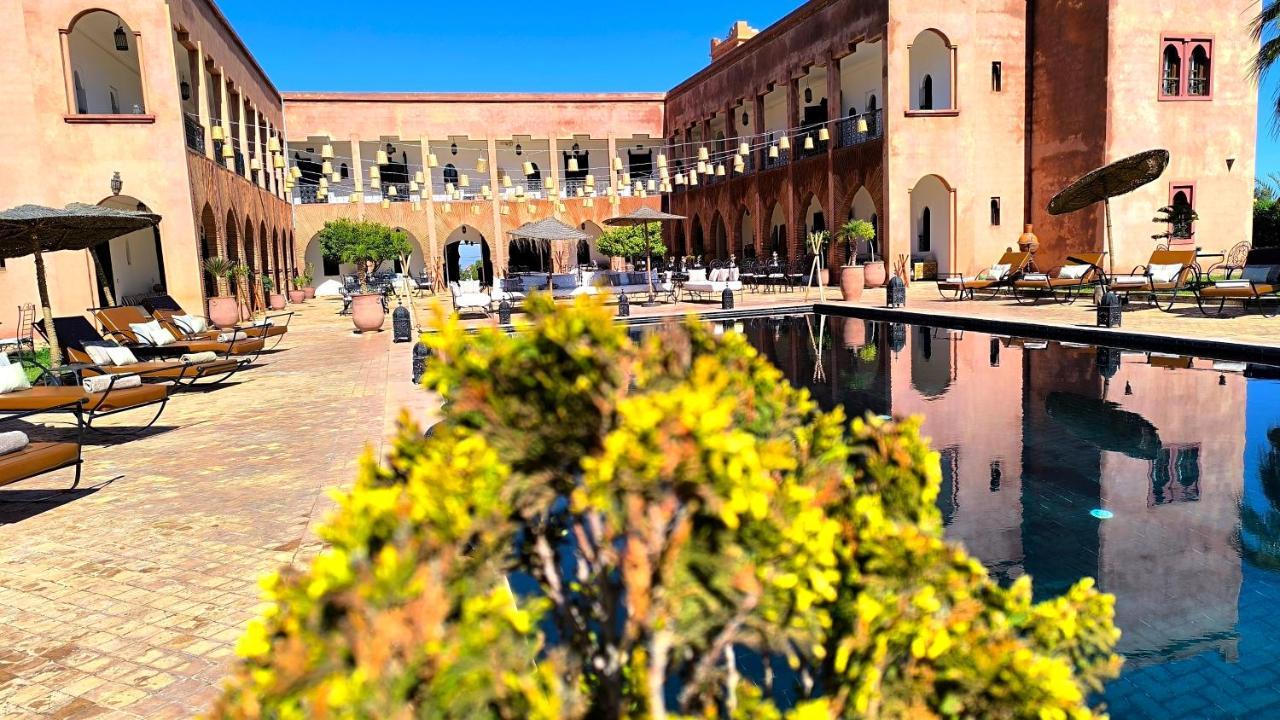 Kasbah Caracalla Aït Zat Exteriér fotografie