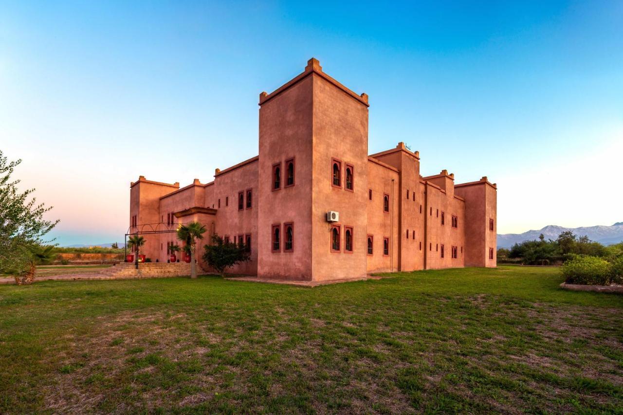 Kasbah Caracalla Aït Zat Exteriér fotografie